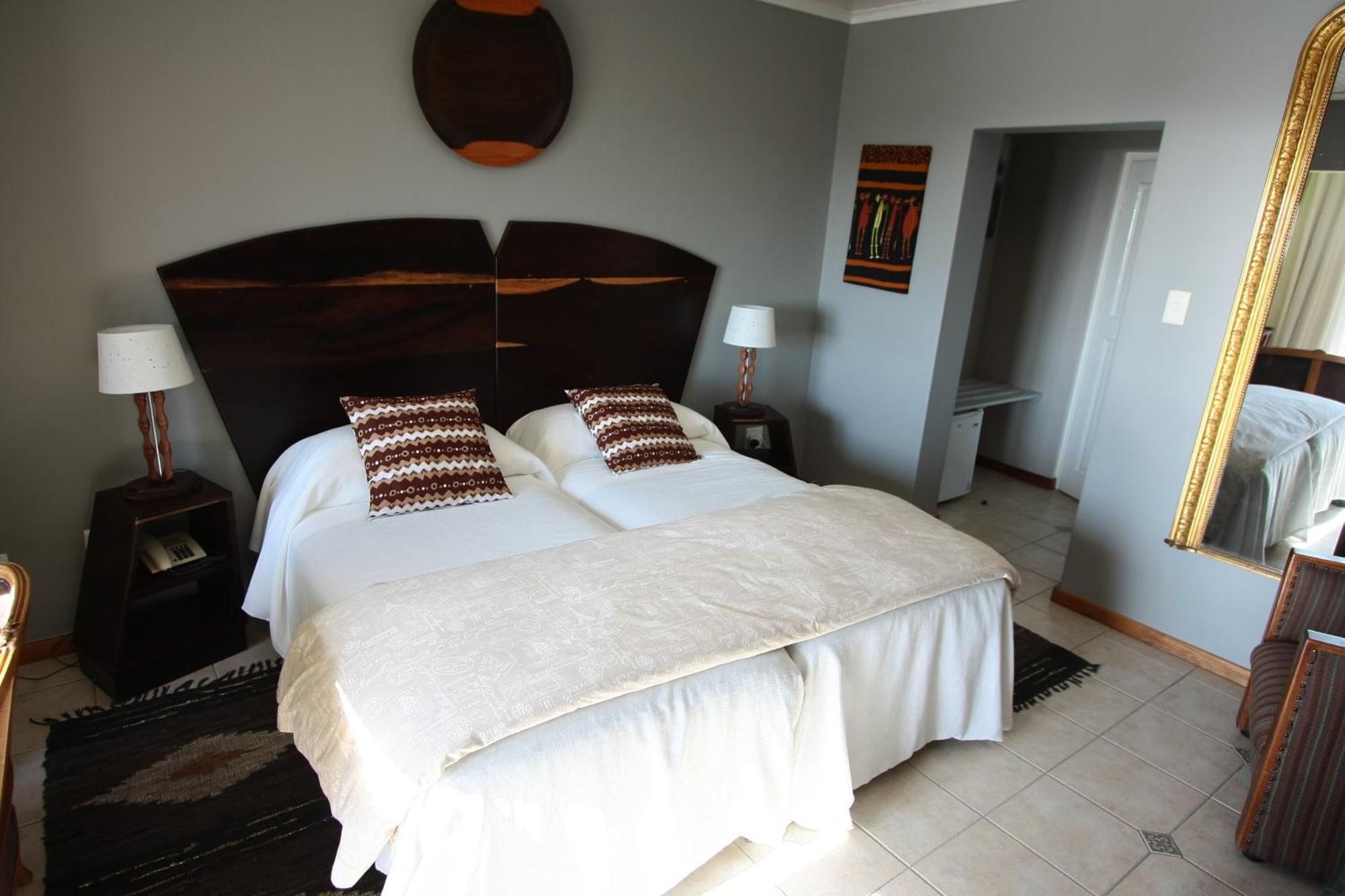 Lagoon Lodge Walvis Bay Bagian luar foto