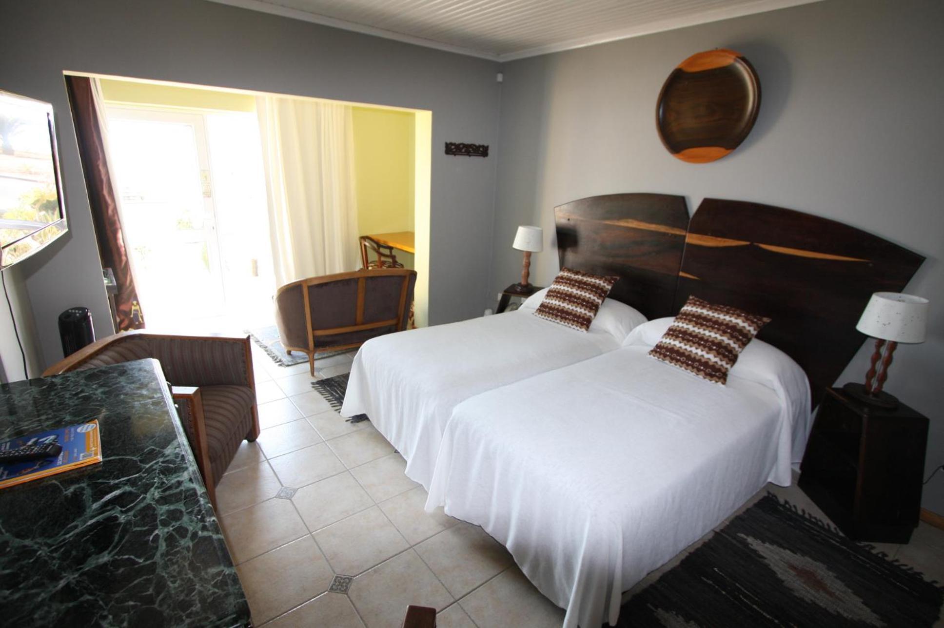 Lagoon Lodge Walvis Bay Bagian luar foto