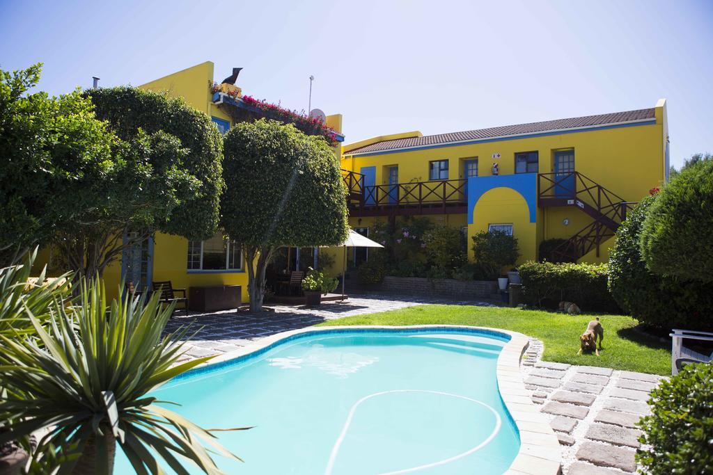 Lagoon Lodge Walvis Bay Bagian luar foto