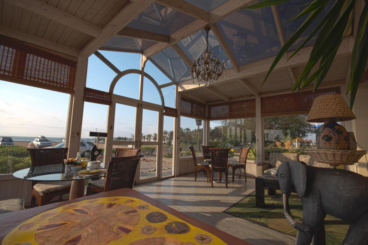 Lagoon Lodge Walvis Bay Bagian luar foto