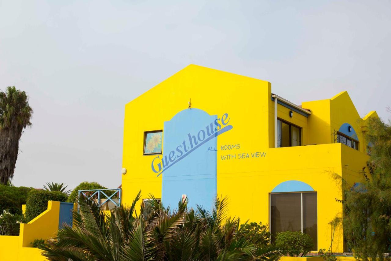 Lagoon Lodge Walvis Bay Bagian luar foto